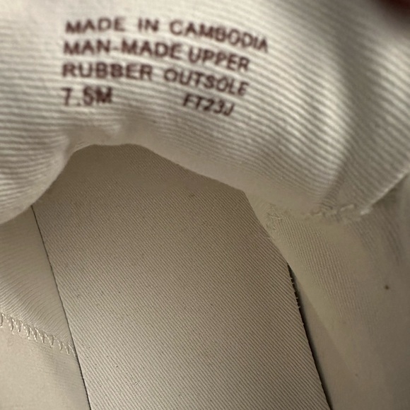 Michaels Kors Women's Keaton Zip Slip-On Sneakers authentic/new/no box - Picture 8 of 14